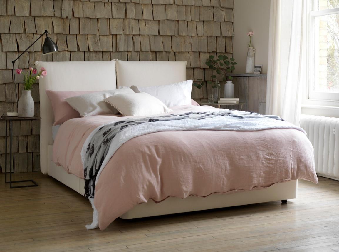 Willow Single Ottoman In Dove fabric
